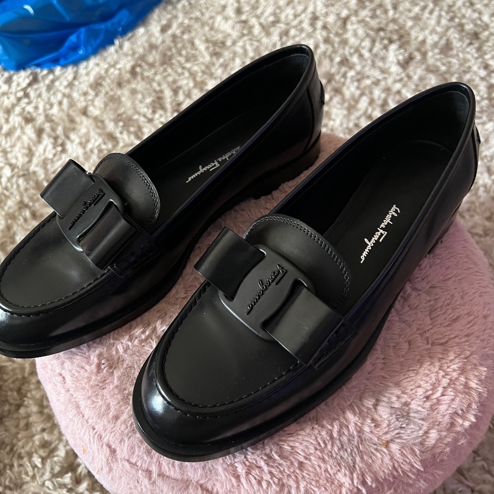 Salvatore Ferragamo Viva Loafers